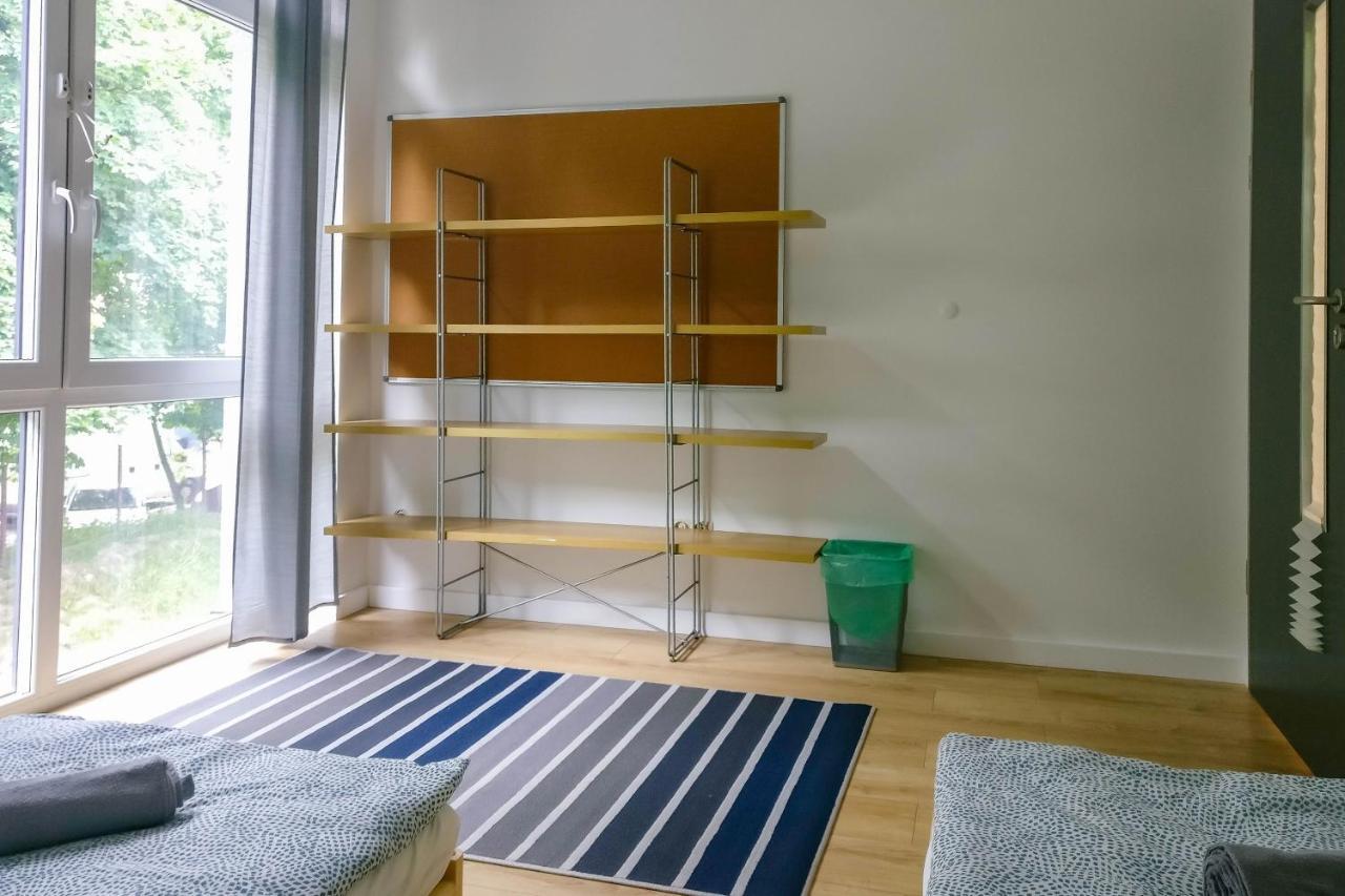 Hostel Montessori Гданьск Экстерьер фото
