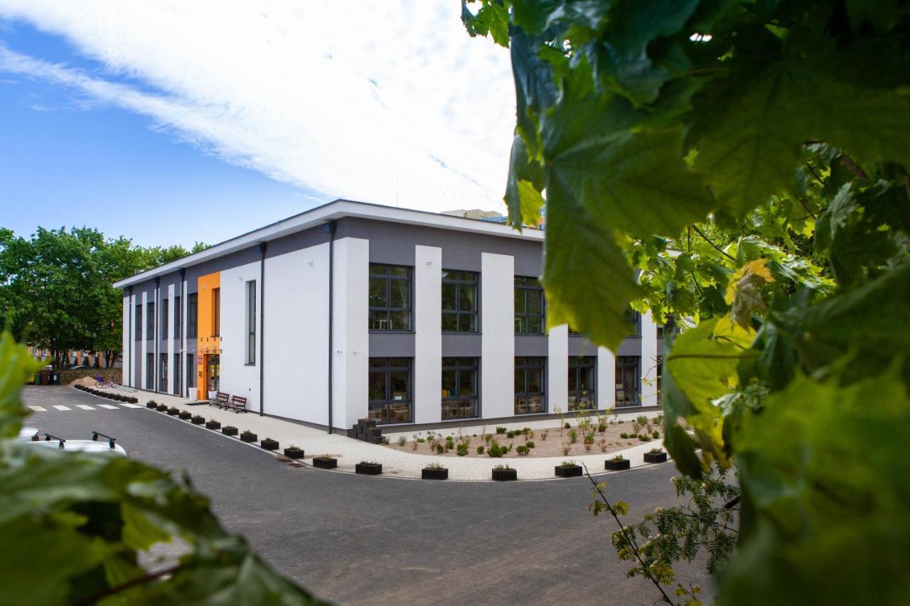 Hostel Montessori Гданьск Экстерьер фото