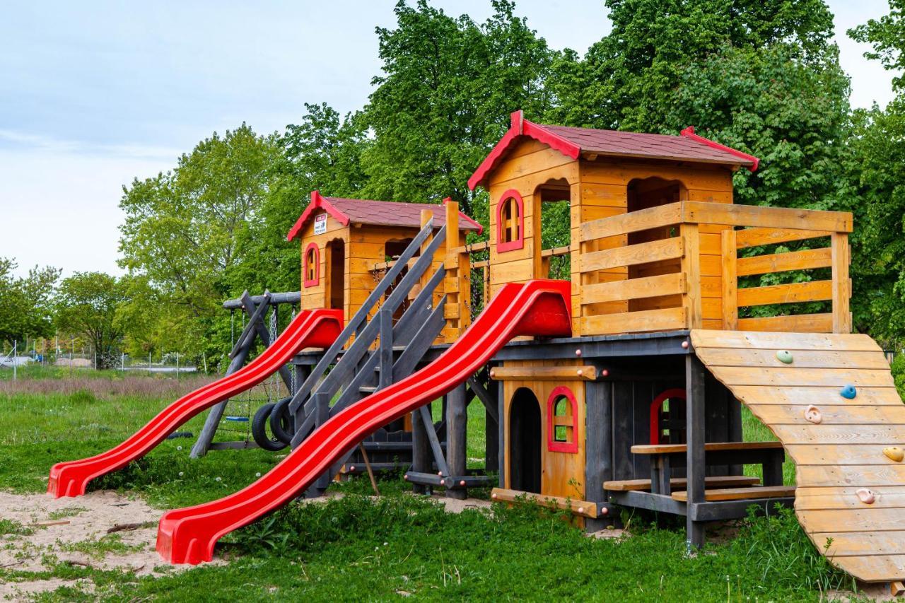 Hostel Montessori Гданьск Экстерьер фото