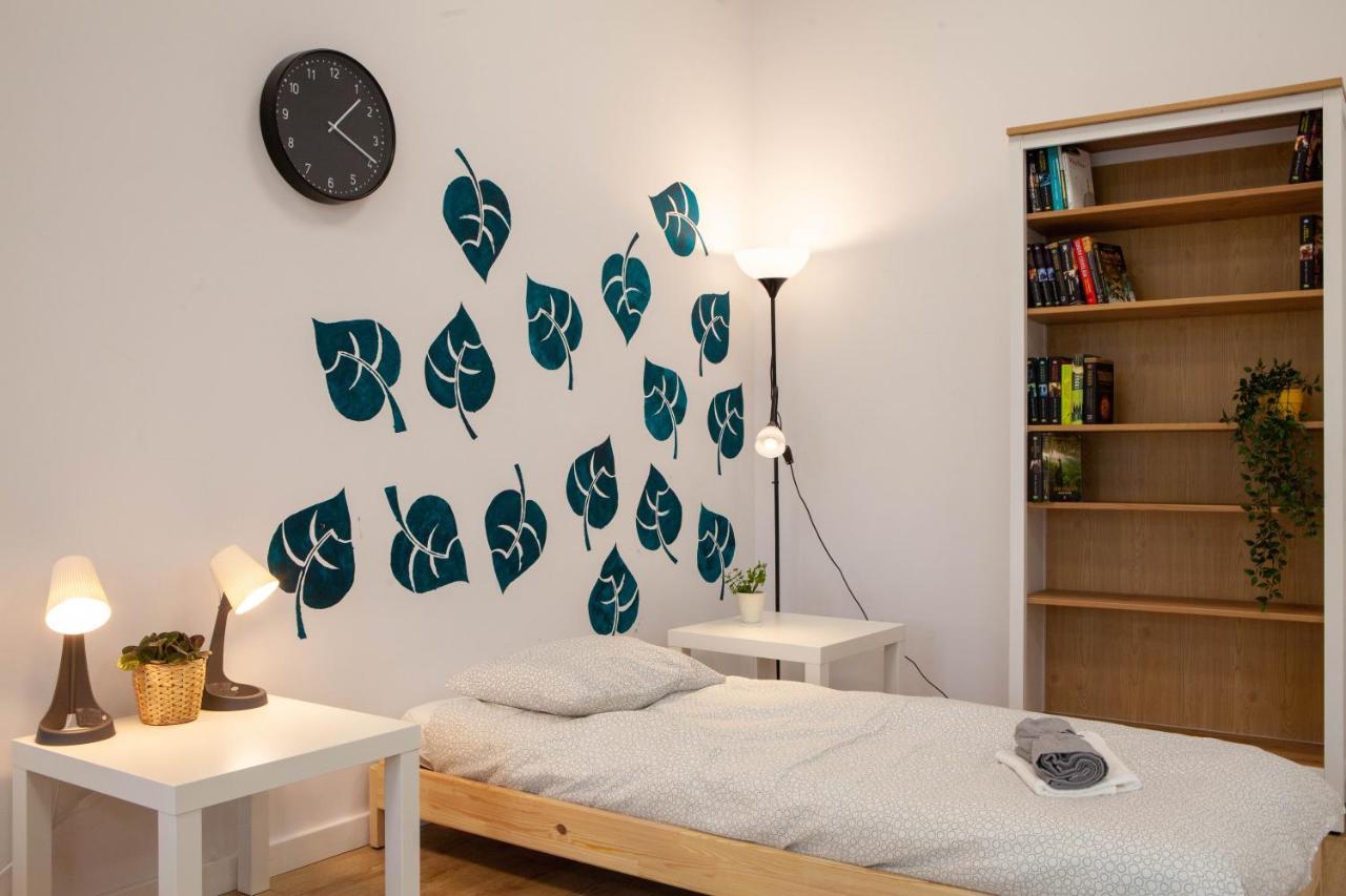 Hostel Montessori Гданьск Экстерьер фото